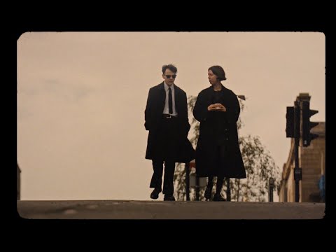 Alice Faye Ft. Julen Santamaria - Do You Wanna Go Back? (Official Music & Lyric Video)