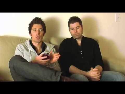 Magnetic Messaging - How To Text a Girl You Like