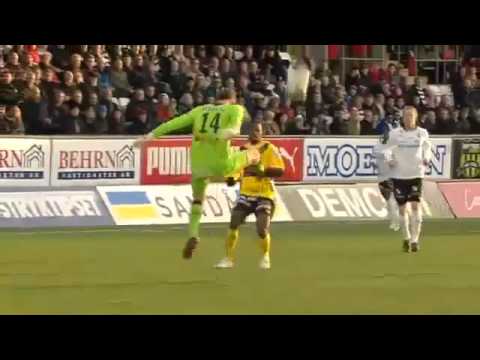 Goal of the Year - 70m ! Stefan Izhiazsiki vs Örebro - Orebro vs Elfsborg (0-2) 23/04/2012
