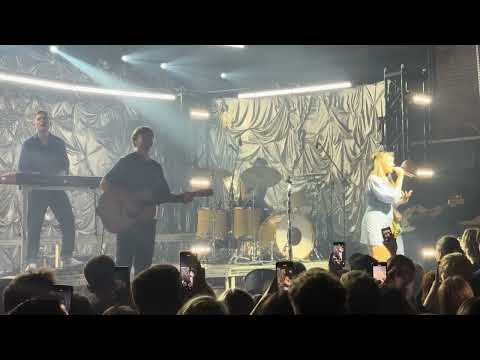 Ewa Farna - Tam gdzie ty (Katowice, Nie ma lipy tour 2025, 22.10.2025)
