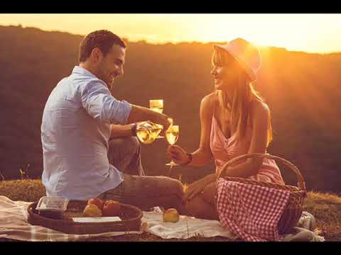 CLARA LUCIANI & ALEX CAPRANOS • Summer Wine