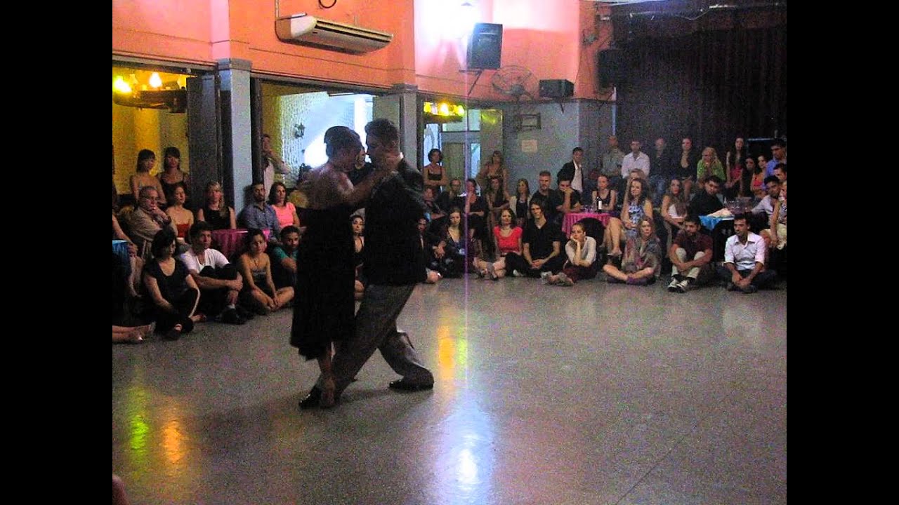 ANDRÉS LAZA MORENO y LUCIANA ARREGUI en Viva La Pepa Milonga (4/4)