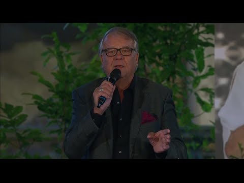 Lasse Berghagens känslofyllda dikt till Barbro ”Lill-Babs” Svensson - Nyhetsmorgon (TV4)