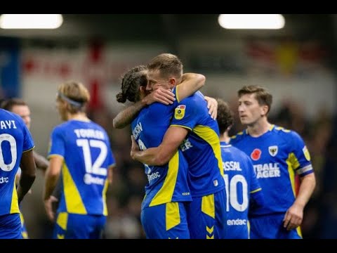 AFC Wimbledon 2-0 Leyton Orient 📺 | Dons double topples league leaders! 🤩 | Highlights 🟡🔵