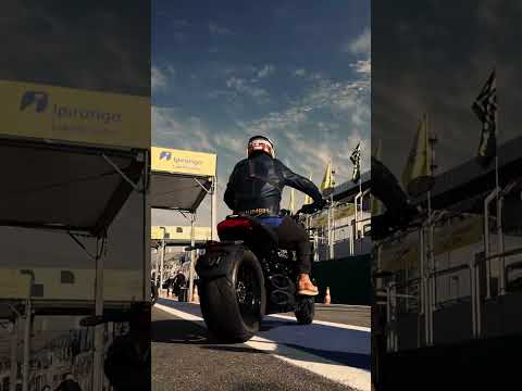 Festival Interlagos 2026 - Rocket 3R na pista de corrida!