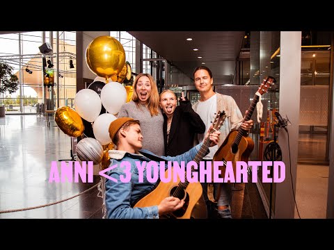 Aamulypsyn Baby Showerit Annille: Younghearted yllätti livebiisillä!