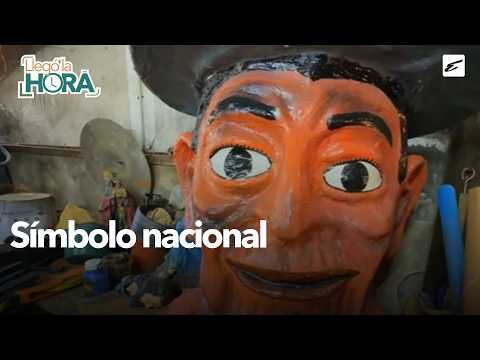 La mascarada nacional cumple tres años como símbolo y su taller sigue activo