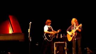 Indigo Girls - Pushing The Needle Too Far 6-17-09