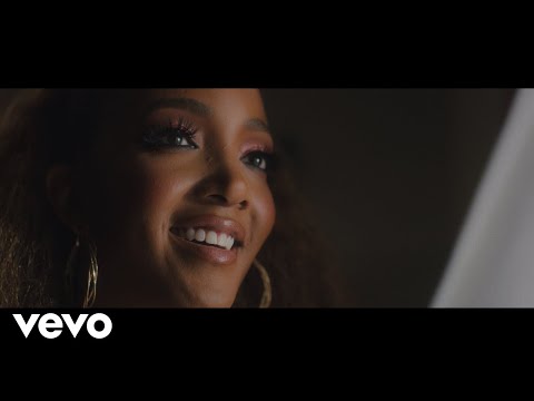Mickey Guyton - How You Love Someone (Official Music Video)