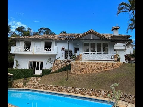 Linda Casa à venda em Itaipava, Petrópolis
