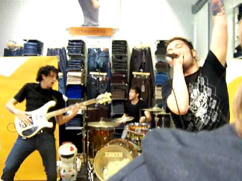 The Sleeping - Loud and Clear (LIVE)