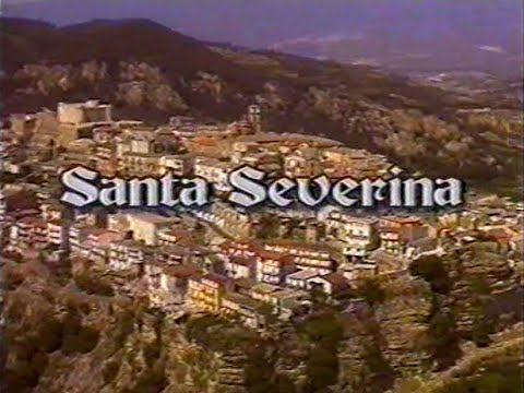 Documentario dell'anno 1999 Santa Severina LA NAVE DI PIETRA