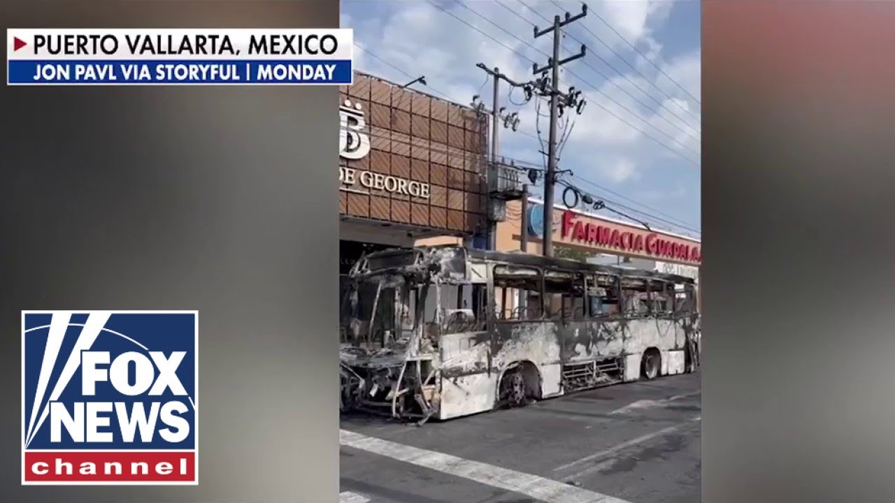 Cartel sets vehicles on FIRE, stranding US tourists in Mexico