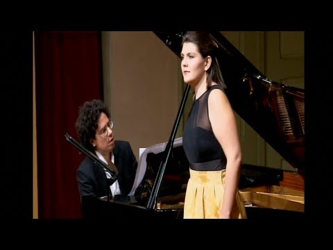 R. Schumann: Mondnacht (op.39/V) - Sophie Rennert & Sascha El Mouissi