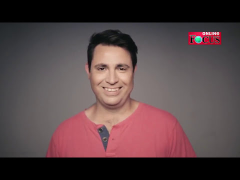 Mann rasiert seinen Bart nach 14 Jahren (seine Familie erkennt ihn nicht wieder) #MannRasiert