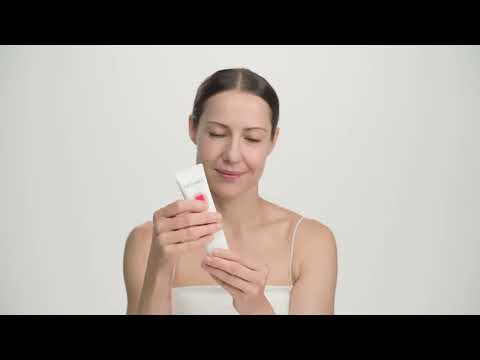 Cell Fusion C Laser UV Sunscreen SPF 50+ PA++++ Filtr przeciwsłoneczny 50 ml - VIDEO