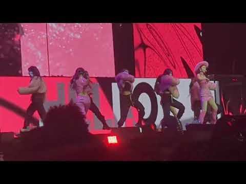 220215 TWICE LA HELLO