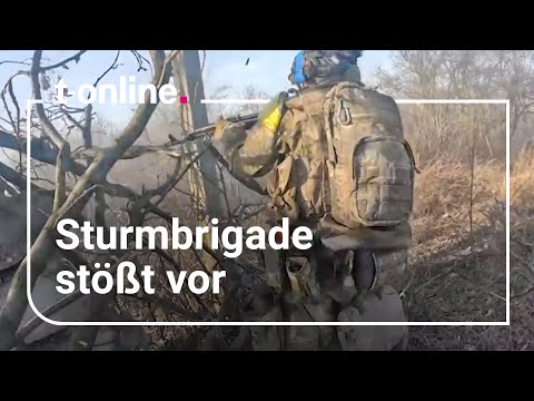 Video zeigt Nahkampf: Sturmbrigade filmt Vorstoß – russische Truppen fliehen