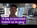 Ian (14) trakteert zorgpersoneel op iets lekkers na goede zorg voor zijn doodzieke vader