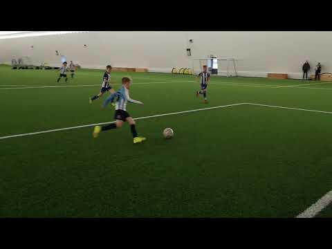 FC Wild Sininen vs HJK Töölö Sinivalkoinen, P2011, harjoitusottelu 2022-04-08