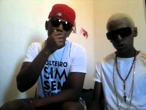 Mc-Jholoko e seu Irmão representando SUA QUEBRADA