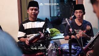 Download lagu Teras Gubuk - Mundzu An Thola'al Badru mp3