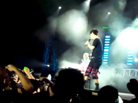 San E  - FantastiKPOP JKT  - Love Sick with Lucky Girl