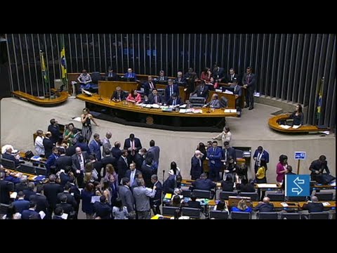 Congresso mantém veto a R$ 30 bilhões do orçamento impositivo