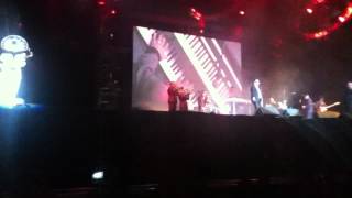 VL12 MADNESS 2 EMBARRASMENT