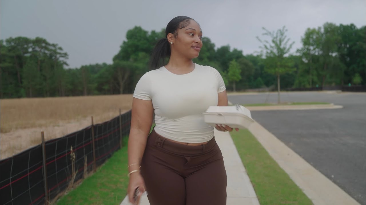 Hook Me Up With Your Friend Season 2 Ep. 1