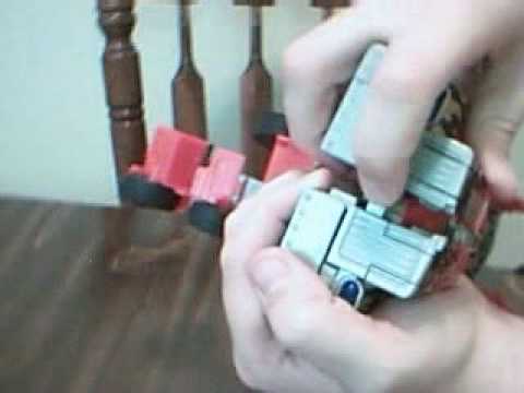 Review of Optimus Prime, Transformers leader class 3 of 3