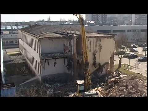 Gestartet: Abriss am Einsteinhaus - ELSTERWELLE