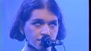 Placebo 1996 10 09 french tv Canal +, Nulle Part Ailleurs &quot;Teenage angst&quot;
