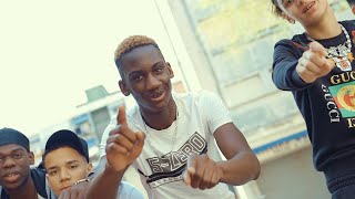 Zona Caliente Lyrics English Translation