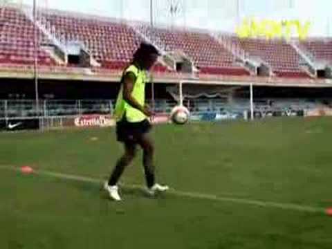 Ronaldinho Gaúcho - Joga Tv - Bolas na trave