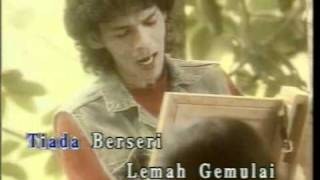 Download lagu Jamal Abdillah - Bunga Pujaan mp3
