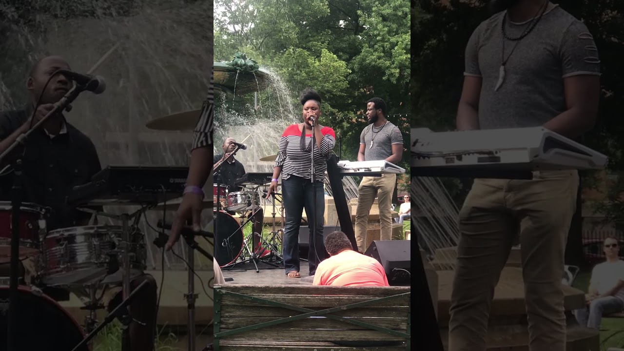 Promotional video thumbnail 1 for Phenomenal Jazz Vocalist