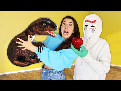 TROVA I DINOSAURI NASCOSTI IN CASA NOSTRA DAL DOTTOR TIMOTI! *Maxi Dinosauri Flex Animals Skifidol*