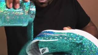 😱Artist pours tons of glitter ✨ on shoes