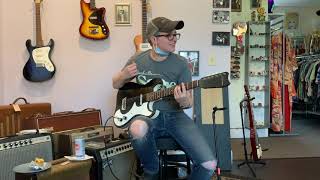 Video thumbnail for Silvertone 1448 and 70's Put-On Shop Stop/Go Shirt by FannysHouseofMusic