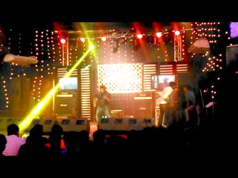 Thusitha Wedisinghe 23rd batch Rag Day USTC 2014 Hrthik performance