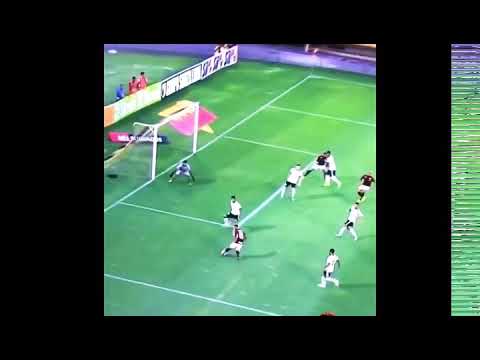Gol Mais Bonito Do Mundo De Bicicleta de Henrique Dourado - Gol Mais Bonito Do Que o Do CR7'