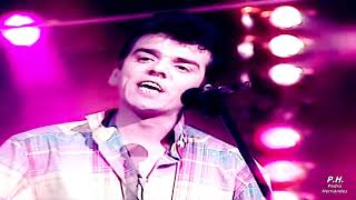 GABINETE CALIGARI – Al Calor Del Amor En Un Bar (1986)