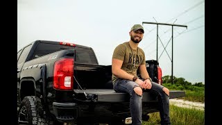 Ryan Montgomery - "Drop a Tailgate" Fan Response Video