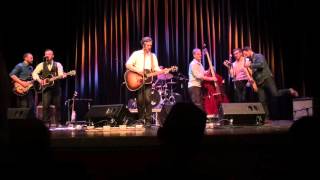 Great Lake Swimmers & Elliott Brood covering End of the Line - GFW