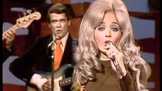 Barbara Mandrell Show Me