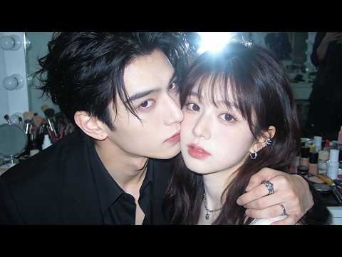 她為帶貨隨手撿了個落魄校草扮演合約情侶，卻不知這場戲他等了整個青春！假戲成真時她才意識到昔日高嶺之花眼中深藏的竟是長達十年的熾熱暗戀！#短劇 #甜寵 #甜劇 #瑪麗蘇 #全集