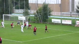 preview picture of video 'Vittorio Falmec S.M.Colle-Vigontina calcio(21-9-2014)'