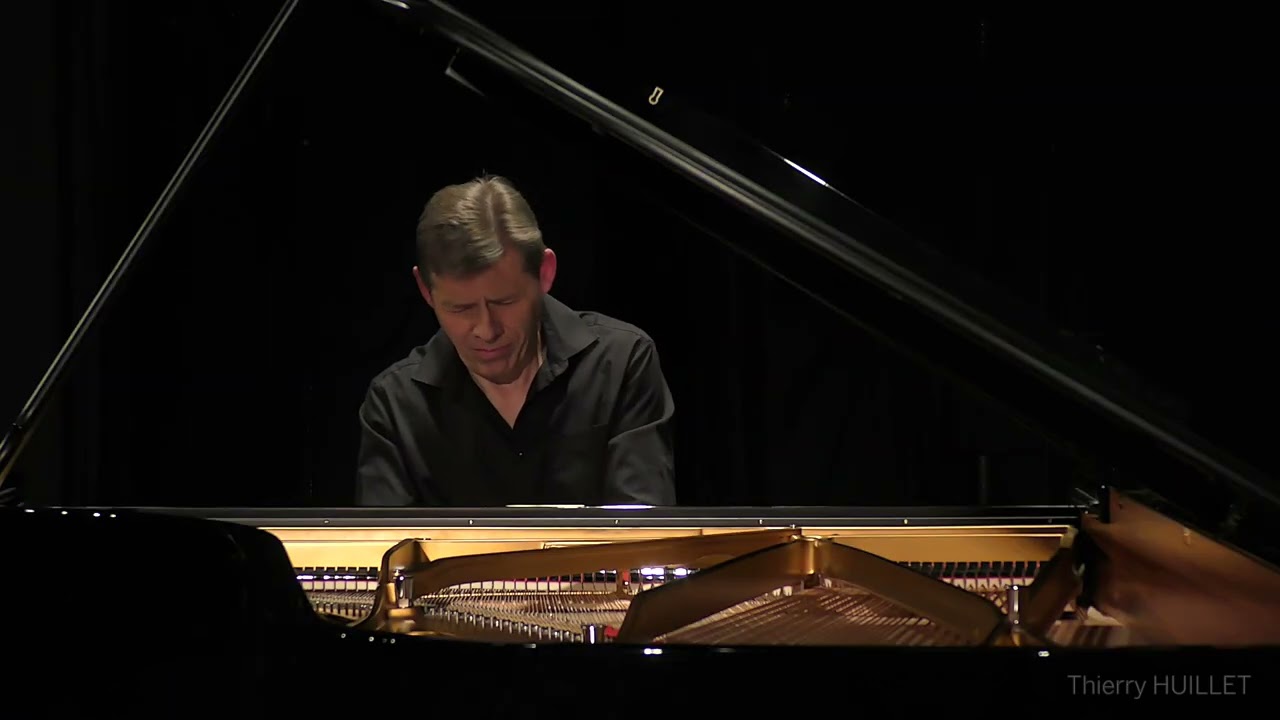 Chopin  2nd Scherzo op 31 by Thierry Huillet