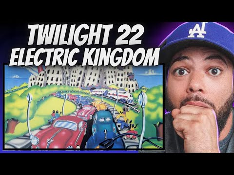 I COULDN'T RESIST!| FIRST TIME HEARING Twilight 22 - Electric Kingdom REACTION